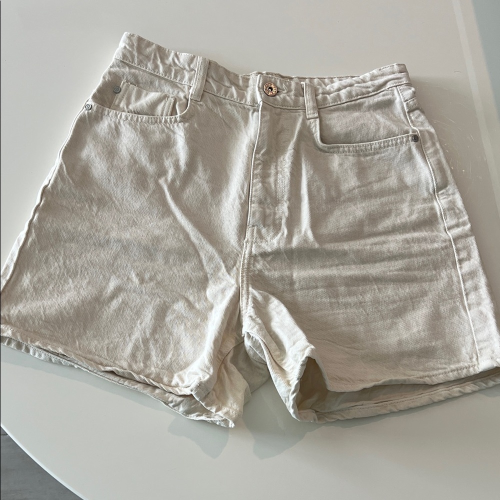 Zara Cream High-Waist Denim Shorts